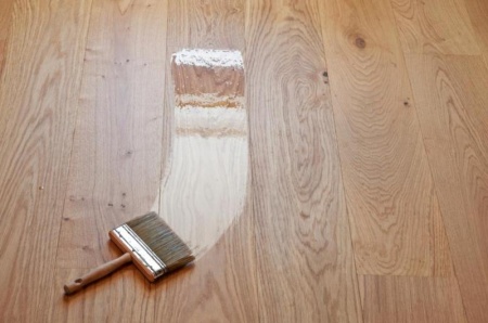 Pose de parquet massif ou stratifi&eacute;, guide pratique complet
